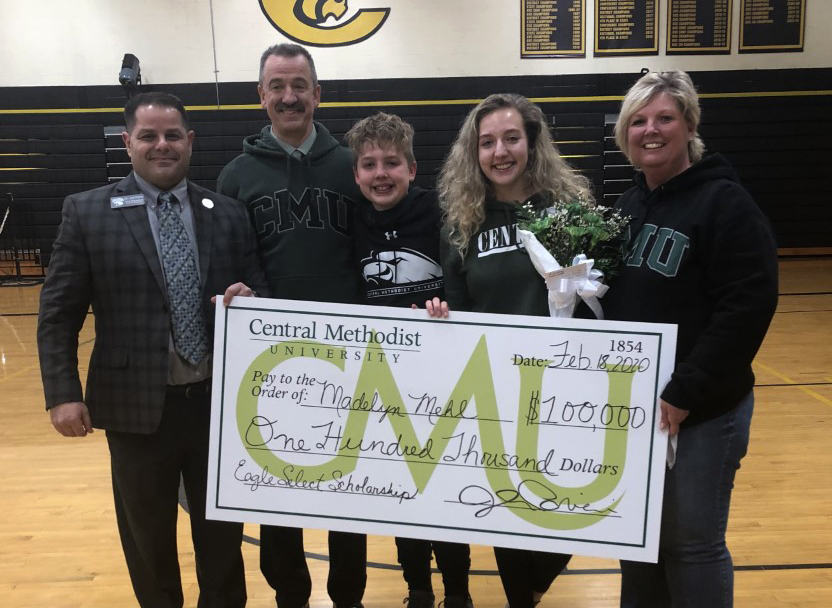 Madelyn Mehl and family with Dr. Joe Parisi