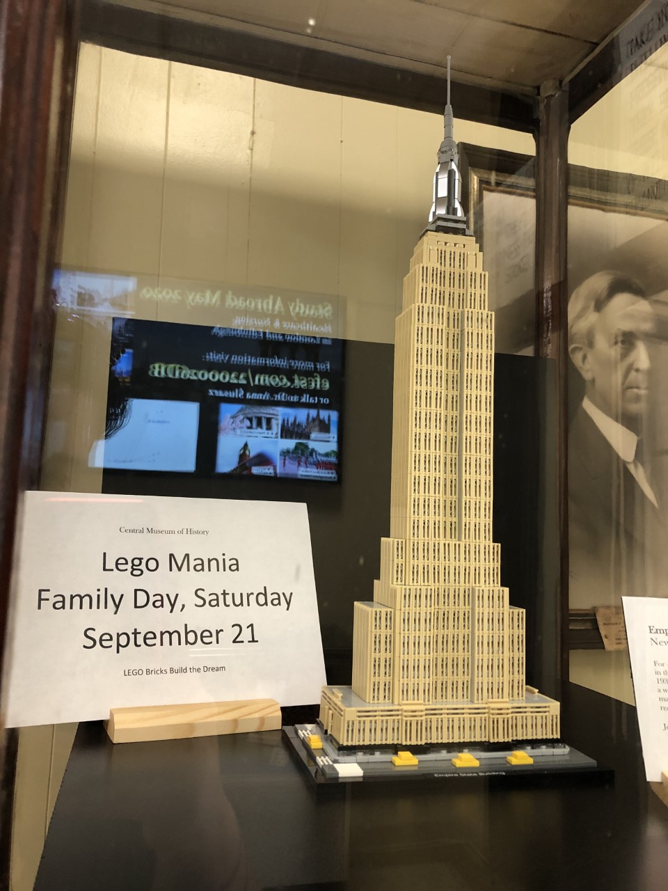Empire State Building in LEGO